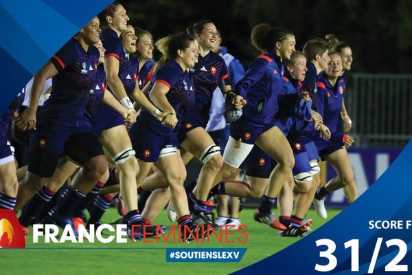 Coupe Du Monde Rugby Belle Medaille De Bronze Pour Les Caennaises Julie Duval Et Annaelle Deshayes