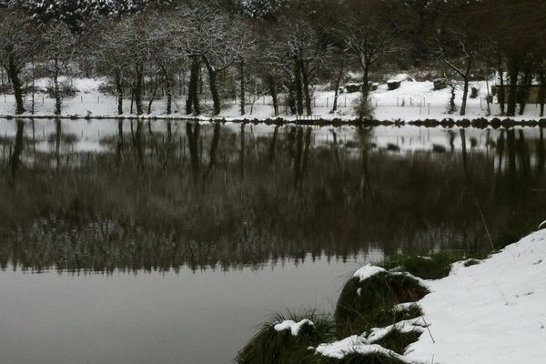 Dans les Côtes d'Armor, de la neige à Corlay les 11 et 12 mars 2013