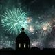 À Toulouse, un feu d'artifice grandiose va illuminer le ciel de la ville rose le 13 juillet 2024, une double célébration pour commémorer fête nationale du 14 juillet et rendre hommage à Claude Nougaro à l’occasion des 20 ans de sa disparition