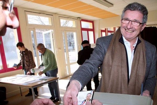 Raymond Couderc en 2010 lors des élections régionales