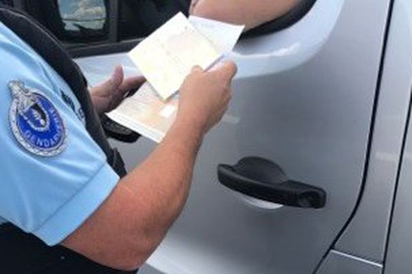 La gendarmerie de l’Hérault a effectué des contrôles des taxis et des transports en commun pour éviter la concurrence déloyale - septembre 2017