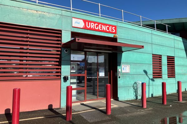 Un brancardier de l'hôpital de Challans en Vendée passé à tabac par les proches d'un patient, le 6 avril 2024