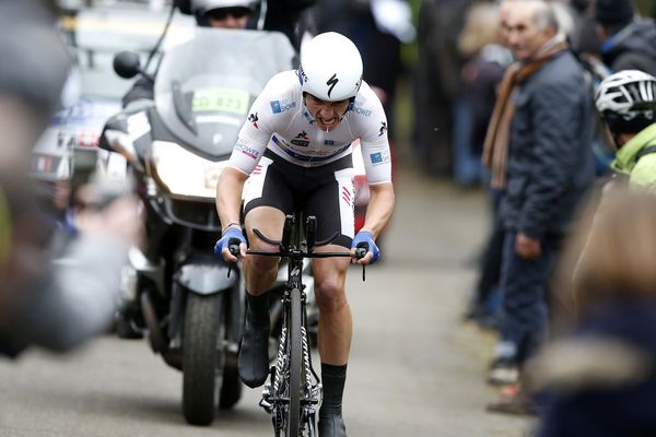 Julian Alaphilippe, vainqueur d'étape et cinquième du classement final de Paris-Nice, découvrira samedi prochain Milan-Sanremo, la première grande classique de la saison cycliste, a-t-on appris dimanche auprès de son équipe.
