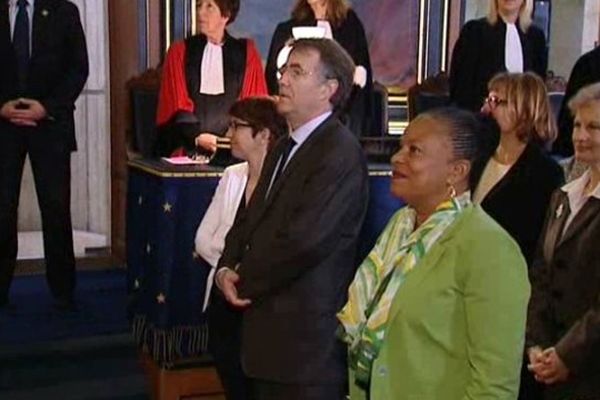 Christiane Taubira et François Rebsamen au Palais de justice d'Orléans. 