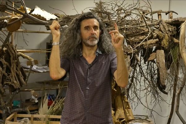 Johnny Lebigot, l'éco-artiste recycleur de végétaux