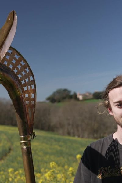 Samuel Méric et son instrument de musique insolite : le carnyx
