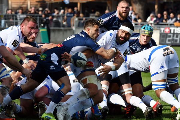 Le Castres Olympique face à Agen