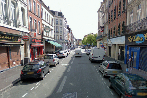 La voiture folle avait renversé 23 personnes, vers 2h du matin, rue Masséna à Lille.