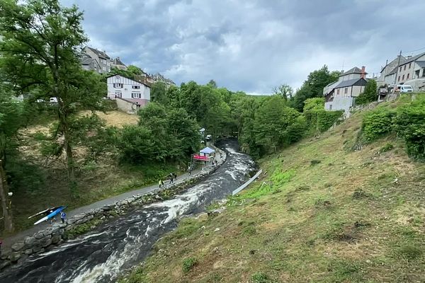 Les championnats du monde de kayak 2022 à Treignac en Corrèze