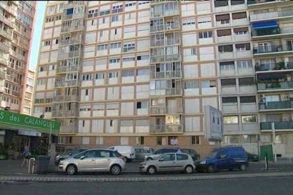 Les tirs ont été tirés depuis l'une des fenêtres de cet immeuble du parc Barry donnant sur le boulevard Sakakini.