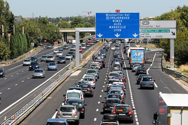 Un bouchon à Montpellier. Attention pour ceux qui descendent dans le sud!