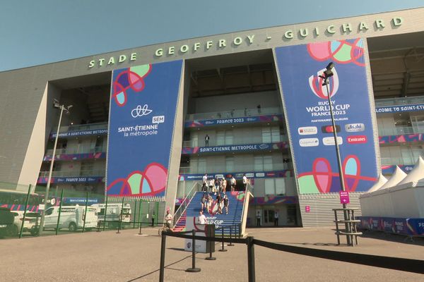 Illustration. Le Stade Geoffroy Guichard et plus généralement le département de la Loire sont prêts pour accueillir la flamme olympique samedi 22 juin 2024.