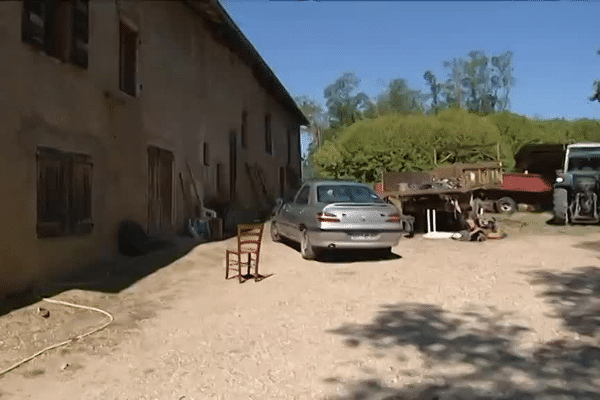 La ferme où s'est déroulé le drame samedi dernier vers 23 h 30