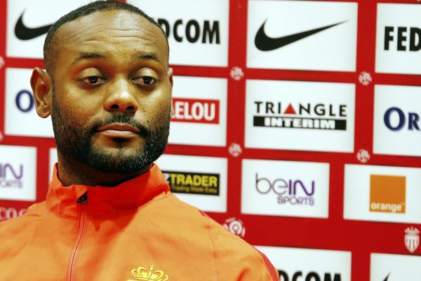 présentation officielle du brésilien  Vagner Love, nouvelle recrue de l'ASM