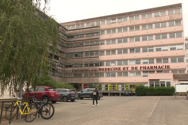 La faculté de pharmacie de Limoges est elle aussi marquée par un manque d'étudiants.