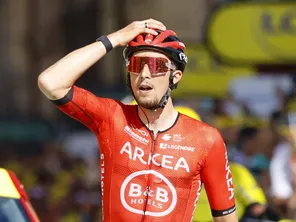 Kévin Vauquelin lors de sa victoire à Bologne sur la 2e étape du Tour de France 2024.