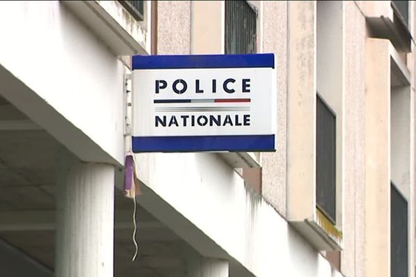 Le poste de police de planoise