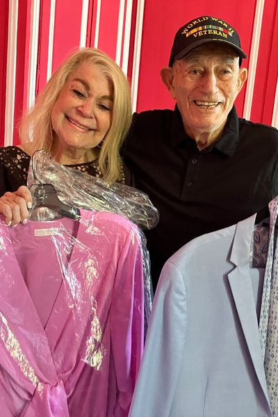 Jeanne Swerlin et Harold Terens en plein préparatifs de mariage