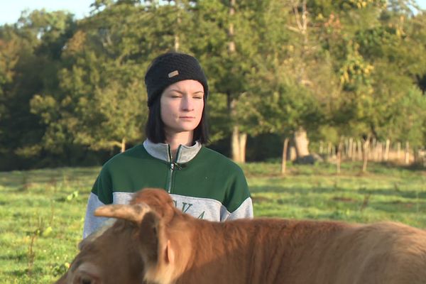 A 23 ans, Mathilde Buisson est une agricultrice heureuse, à la tête de l'exploitation familiale