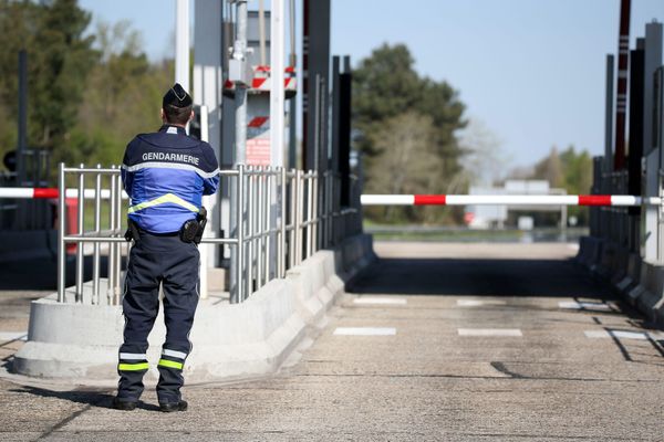 Un homme de 62 ans a percuté un automobiliste alors qu'il roulait à contresens sur l'autoroute.