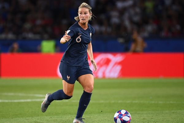 Amandine Henry, lors des quarts de finale de la Coupe du monde, contre les USA.