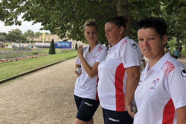 La Marseillaise A Petanque 2019 Les Francaises Championnes D Europe Entrent Dans La Partie