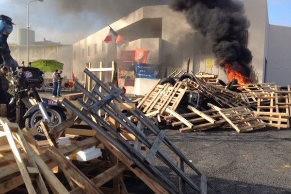 Aucune extraction judiciaire, visite d'avocat ou livraison ce matin à la prison de Villeneuve-les-Maguelone, dans l'Hérault - 5 novembre 2015