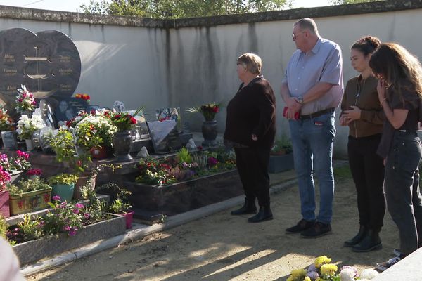 Comme chaque année, un hommage est rendu au cimetière de Calvisson.