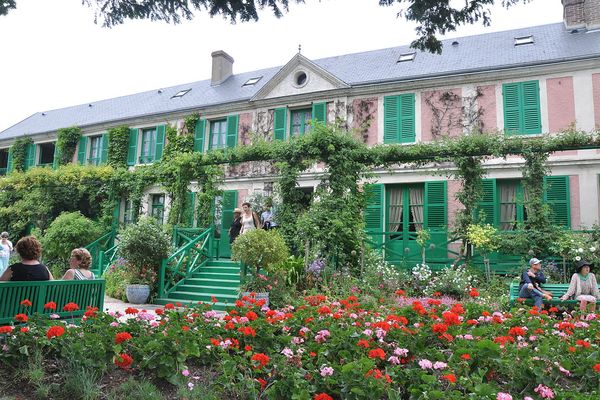 Le cap des 30° sera atteint dans l'Est de l'Eure, à Giverny où des averses rythmeront ce DIMANCHE.