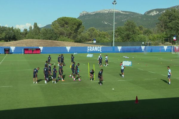 A l'occasion des Jeux olympiques 2024, les Bleuets de Thierry Heny se sont entraînés en juillet à Trets, dans les Bouches-du-Rhône. Le complexe de La Gardi pourrait devenir le nouveau centre d'entraînement de l'OM.