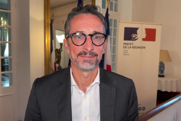 Jérôlme Filippini, lors de sa dernière conférence de presse à la Réunion, avant son départ pour la Corse.