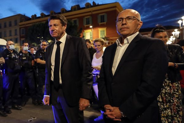 Le maire de Nice Christian Estrosi et le chef des Républicains Eric Ciotti, côte à côte lors du rassemblement des policiers en juin 2020.