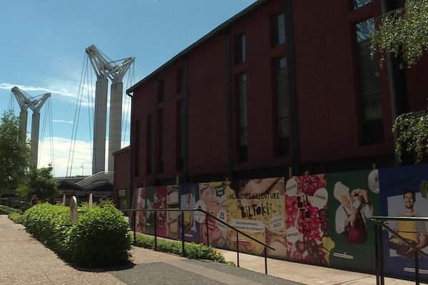 La société basque Biltoki aménage les anciennes halles Eiffel au pied du pont Flaubert à Rouen