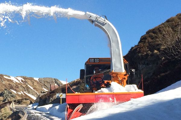 Le Pas de Peyrol, dans le Cantal, sera ouvert à la circulation le 29 avril 2017.