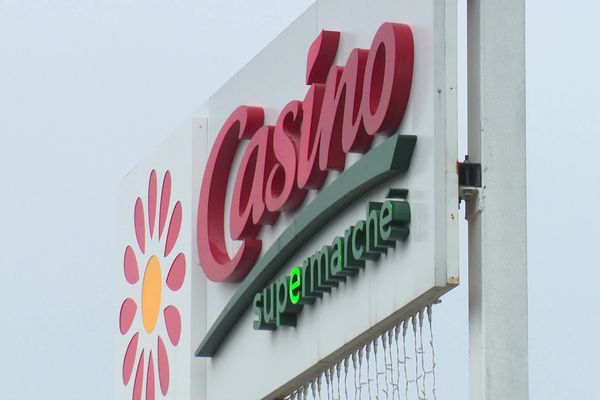 L'avenir des salariés des sociétés de sous-traitance et des plateformes logistiques est lié à celui des magasins du gorupe Casino qui seront cédés en 2024 à Auchan et Intermarché.