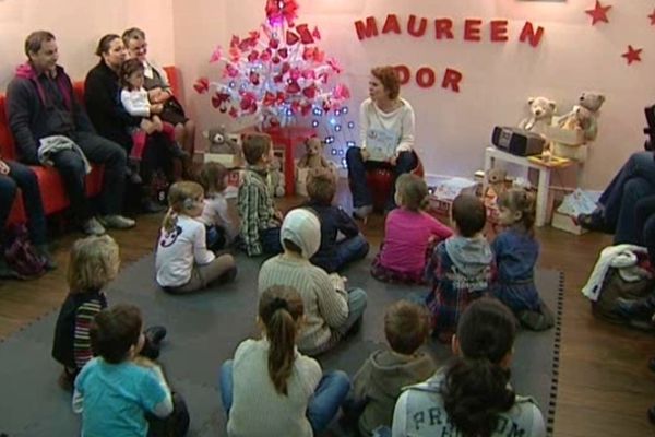 Maureen Dor a lu des histoires aux enfants hospitalisés à la Clinique de la Chataigneraie de Beaumont