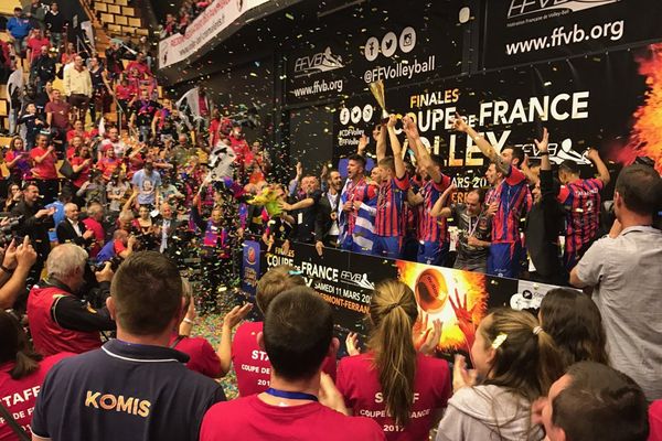 Le GFCA Volley-ball remporte un succès historique en gagnant deux fois d'affilée la Coupe de France.