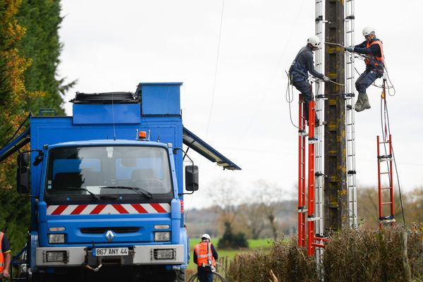 Les équipes d'Enedis sont venues de toute la France pour réparer les coupures. 