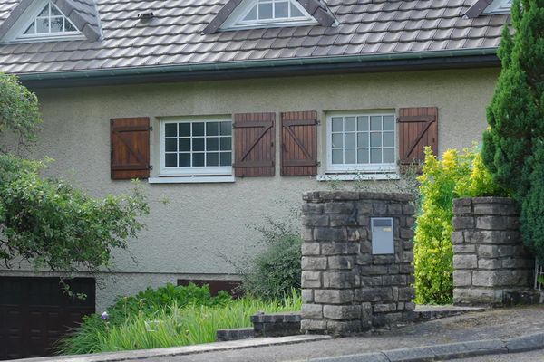 C'est au domicile de la famille, à Nommay près de Montbéliard (Doubs) que les faits se sont produits