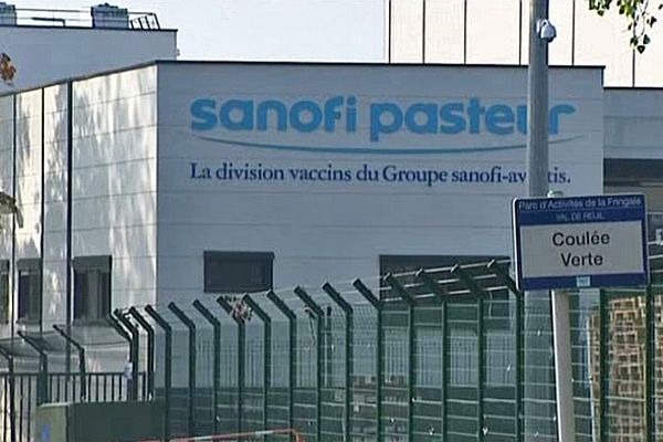 Sanofi est présent sur trois sites normands : Lisieux (14), Val-de-Reuil (27), et Le Trait (76).