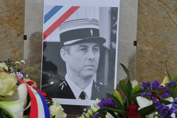 La rue d’Isle de Vienne sera prochainement rebaptisée en hommage au colonel Arnaud Beltrame, assassiné lors de l'attentat de Trèbes le 23 mars 2018