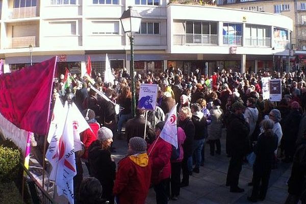 Manifestation pro IVG, samedi 1er février 2014 à Caen, place Bouchard