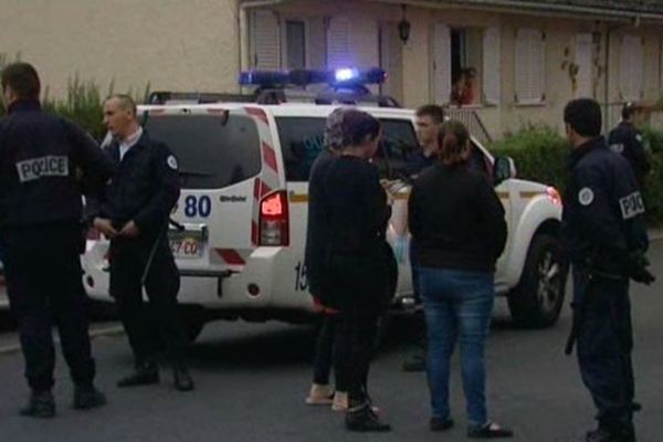 Sur les lieux du crime juste après l'intervention de police. (Capture d'écran / France 3 Picardie)