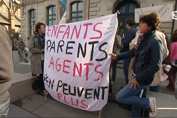 Manif des agents communaux à St Brieuc