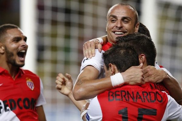 Joao Moutinho ravi après sont but à la 61e minute !