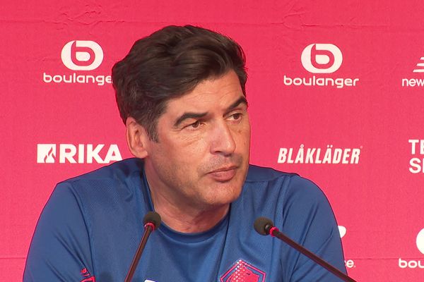 Le manageur du LOSC, Paulo Fonseca a publié un communiqué dimanche soir pour appeler les clubs à refuser les transferts de joueurs vers des clubs russes.