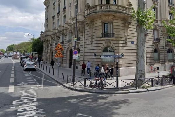 L'angle de l'avenue de Suffren et du quai Branly, à Paris, où Cédric C. a été interpellé par des policiers, le 3 janvier 2020