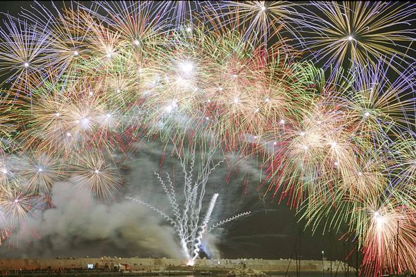 Le feu d'artifice d'ouverture