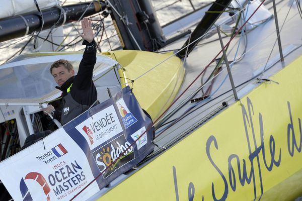 Thomas Ruyant était  parti des Sables d'Olonnes le 6 novembre à bord du "Souffle du Nord", nommé d'après son mécène.