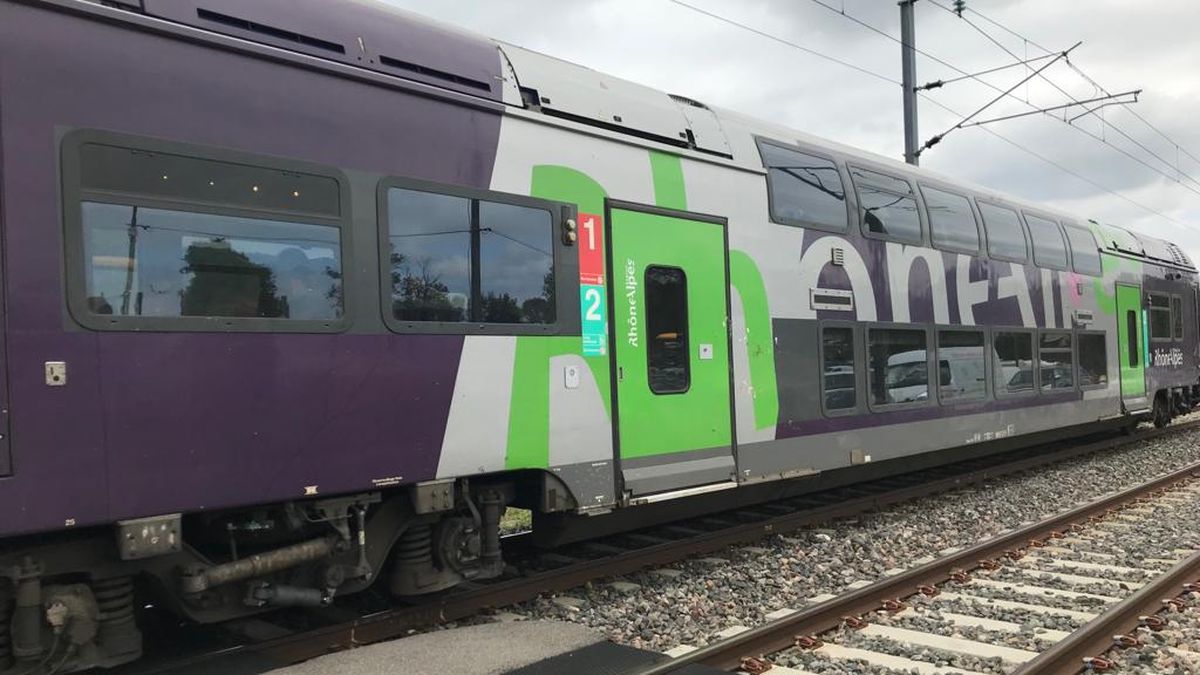 Pourquoi ne faites-vous pas rouler en priorité les trains climatisés  pendant la canicule ?